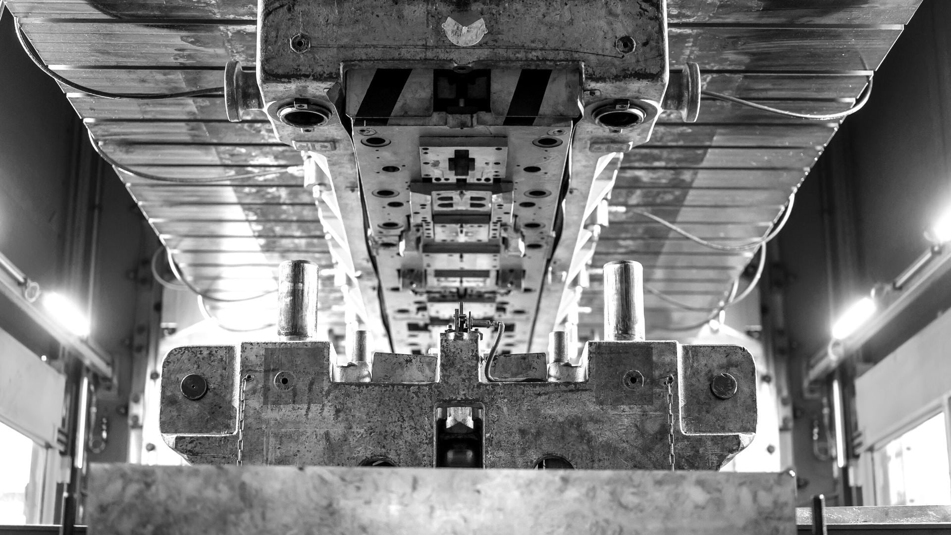 secondary Press Machine